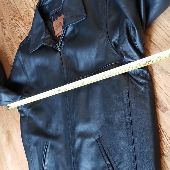 (M) Canada Sportswear Genuine 100% Leather Shell Moto Biker Satin Quilted Lined - Picture 9 of 11